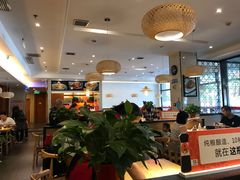 大堂-小六汤包·老字号·中华名小吃(兴庆路店)