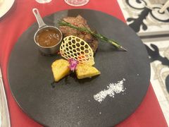 -红房子西菜馆(淮海中路店)