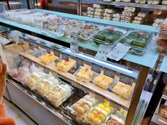 -白玉兰食品(仲盛世界商城店)