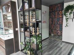 -视野联行眼镜蔡司·依视路官方授权店(顺城店)