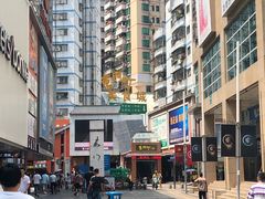 -东门小吃街