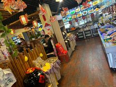 -靠山屯东北农家菜(八龙桥雅苑店)