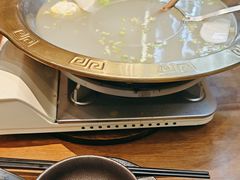 -天成·潮州牛肉脆肉鱼生蚝自助火锅