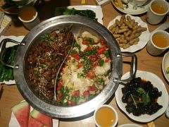 脆鱼牛仔骨-小鱼小牛·鱼牛干锅·脆鱼火锅(世欧广场店)