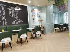 大堂-安格丽娜·狗咖·猫咖羊驼咖(春熙路百盛商场店)