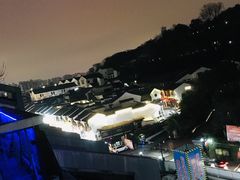 -吴山路夜市