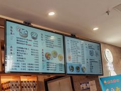 -佬钱湾仔(衣裳街店)