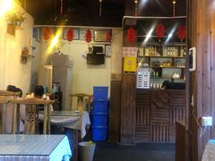 门面-小厨子私房菜·云南美食店