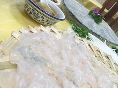 -官塘陈记鱼生·潮汕砂锅粥·牛肉火锅(潮枫路总店)