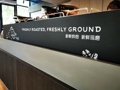 -瑞幸咖啡(巴黎春天陕西路店)