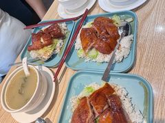-滋味满屋美食坊(上海街店)