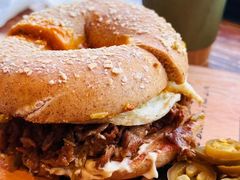 -Catch Bagel(芳草地店)