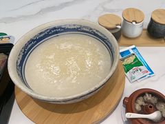 -新世界·过桥米线宴