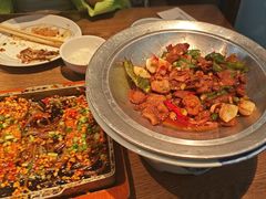 -草窝烤鸭·新京菜(振华广场店)