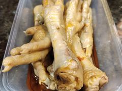 -三个四川人火锅(华联商厦店)