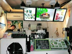-津椰本·海南正宗椰奶清补凉(店一店)