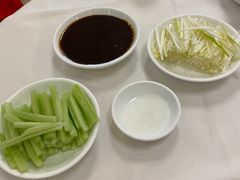 -九花山烤鸭店