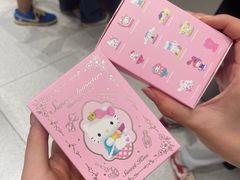 -泡泡玛特POPMART(国金街店)
