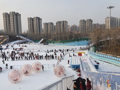 -欢乐水魔方水世界
