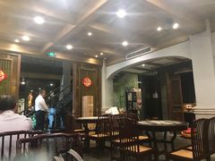 -功德林(南京西路店)
