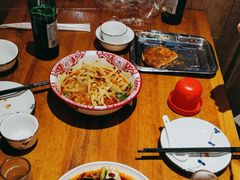 -六福烧烤酒馆(秦隆步行街店)