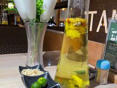 鲜榨椰子汁-探窝·竹笙椰子鸡(杨箕店)