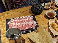 -老牌坊云南鱼豆花火锅(嵩山店)