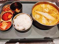 -大食代美食广场(上海中心店)