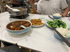 -犇逸·乐山跷脚牛肉·四川现炒(览海店)