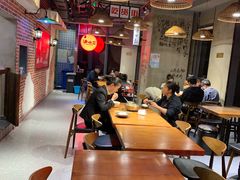 大堂-炉小二铜锅牛蛙•川湘菜(三里屯店)