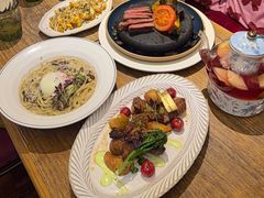 -秘密旅行Bonjour(黑金冠 江南西店)