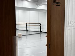-中央芭蕾舞团·中芭艺蕾(酒仙桥明星校区)