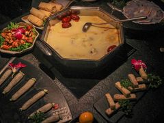 -新草堂锅物料理(泉城路店)