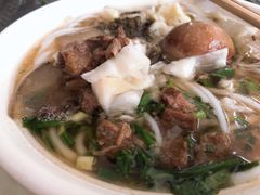 红烧牛肉粉-花溪王记牛肉粉(四季花溪商场店)