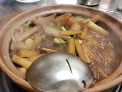 -胡须佬鸡煲四季火锅店(石厦西村直营店)