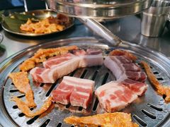 -哈哈碳都·牛肋条无限自助烤肉(台江万达店)