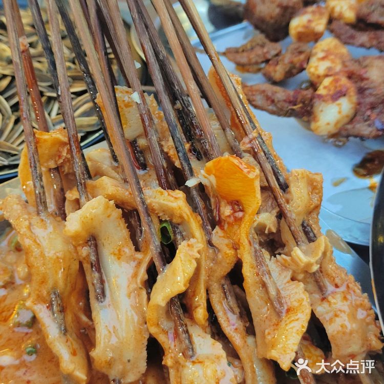 甘家寨|美食聚集地里超香的烧烤店！ 