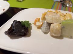 -厦门希尔顿逸林酒店·圆聚自助餐厅(五缘湾店)
