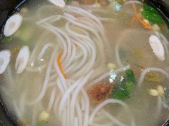 -桥香园过桥米线(国贸店)