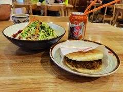 -秦䩊会·陕西biangbiang面(畹町路店)