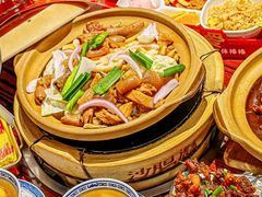 -沙胆彪炭炉牛杂煲(上海日月光广场店)