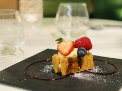 -La Mer Restaurant & Lounge