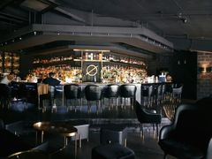 -UNI UNI(环亚凯瑟琳店)