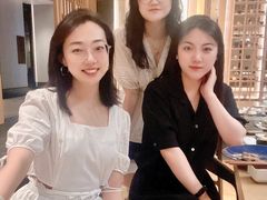 -丽思卡尔顿·炙焰·铁板烧餐厅