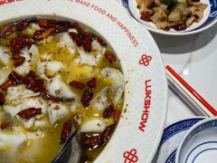 -禄鼎记·排队俩小时都要吃的酸菜鱼(石牌桥店)