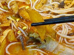 -在巷子里的烤肉店·螺蛳粉烤鱼·牛蛙(和美城店)
