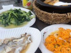 -七的湖·晚芳亭·阳澄湖农家菜·大闸蟹(莲花岛店)