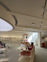 -SALON DE VANHADA