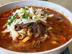 -新天明砂锅鱼头煲