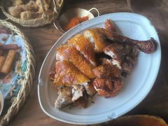 -包整·丝娃娃(一览甲秀楼风景店)